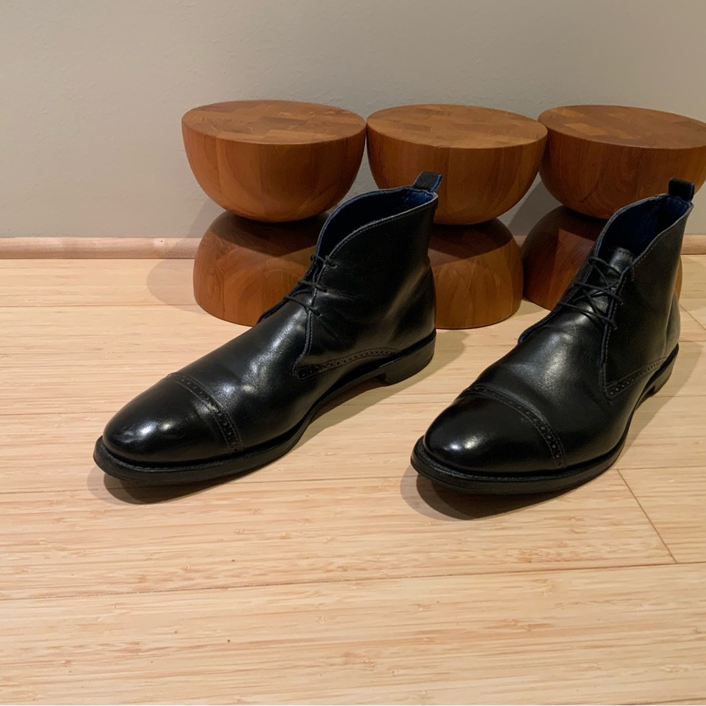 Allen Edmonds - Picture 3 of 6